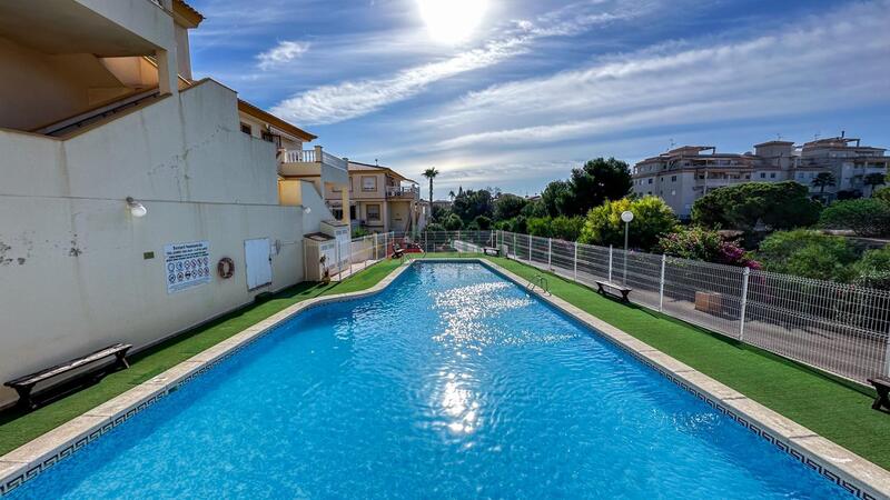 2 bedroom Villa for sale