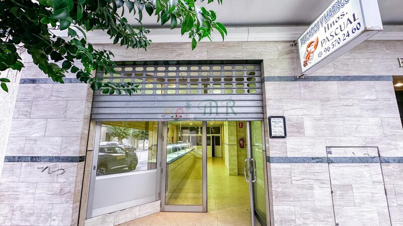 2 bedroom Commercial Property for Long Term Rent