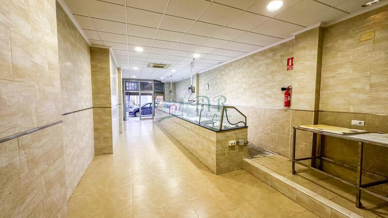 2 bedroom Commercial Property for Long Term Rent