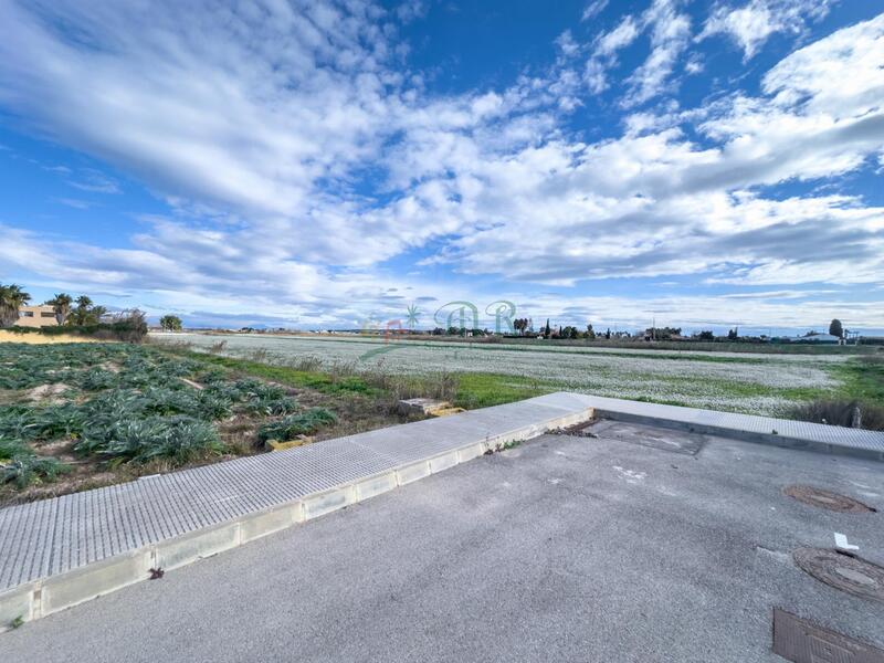 Jord til salg Jord til salg