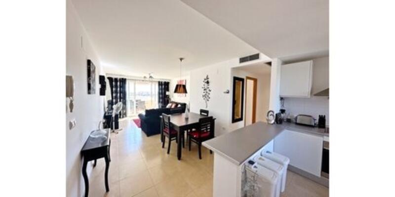 2 bedroom Apartment for sale