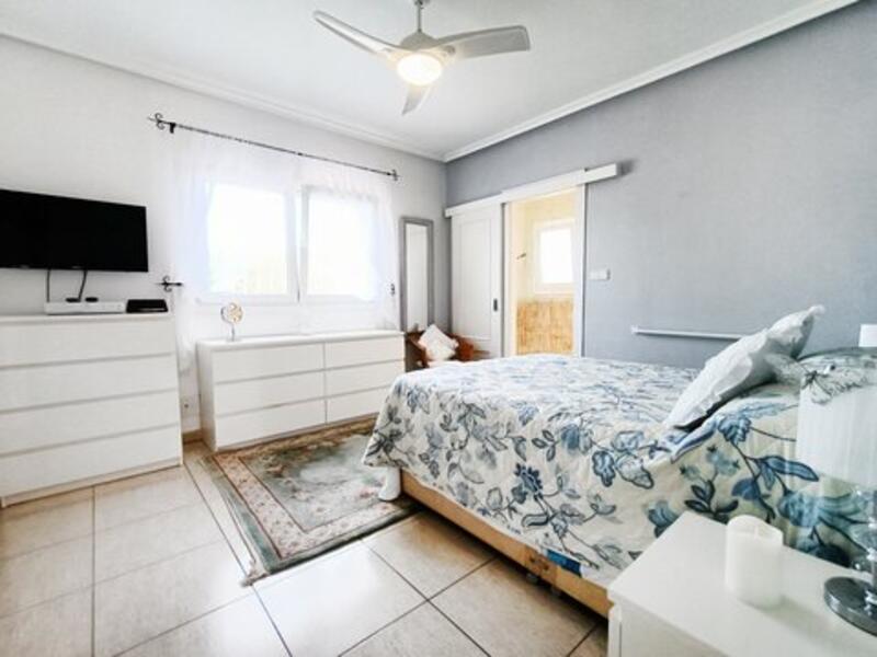 6 chambre Villa à vendre