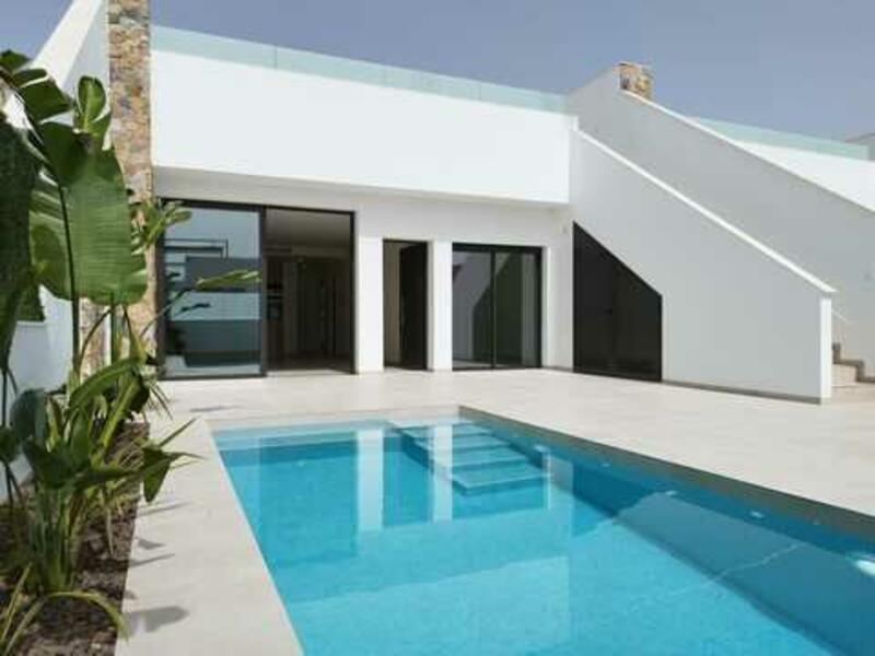 Villa for sale in Los Alcazares, Murcia