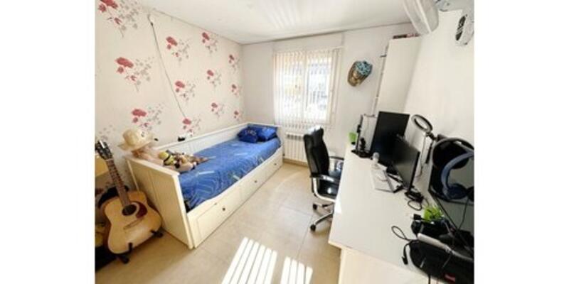 3 sovrum Radhus till salu