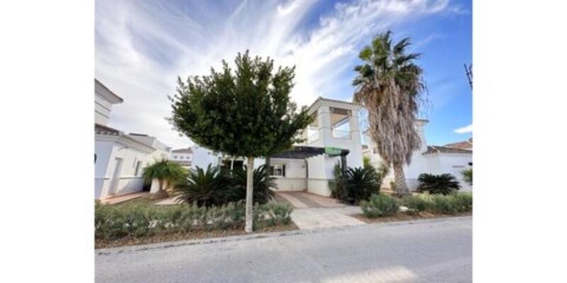Villa for sale in La Torre Golf Resort, Murcia