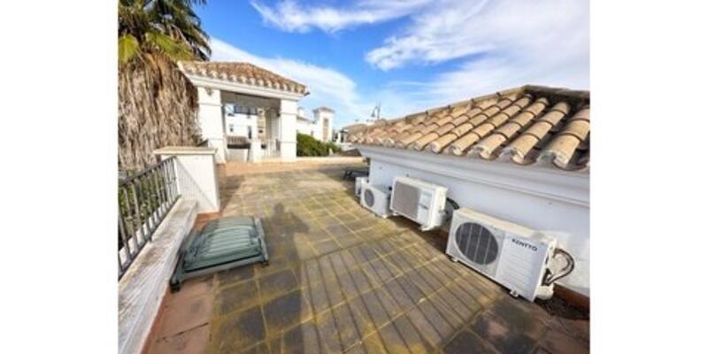 3 Cuarto Villa en venta