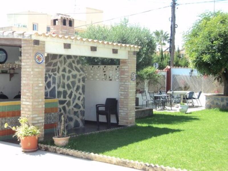 6 Cuarto Villa en venta