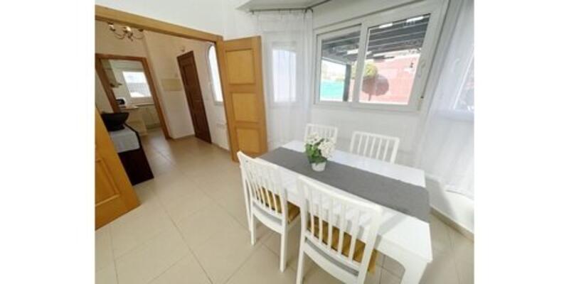 2 Cuarto Villa en venta