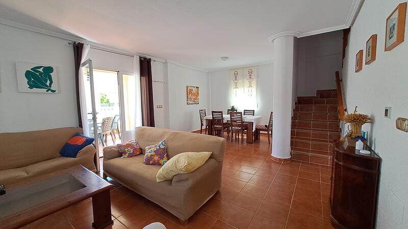 4 Cuarto Villa en venta