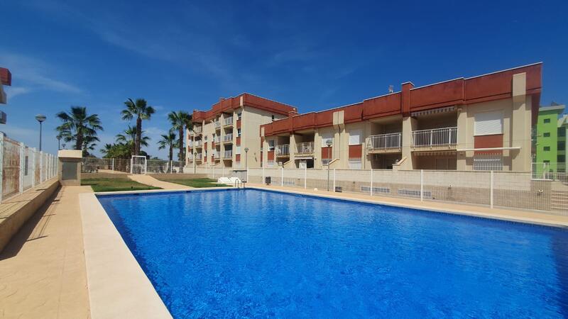 Villa til salg i Cabo Roig, Alicante
