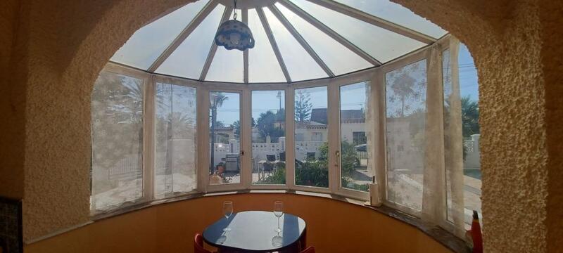 4 Cuarto Villa en venta