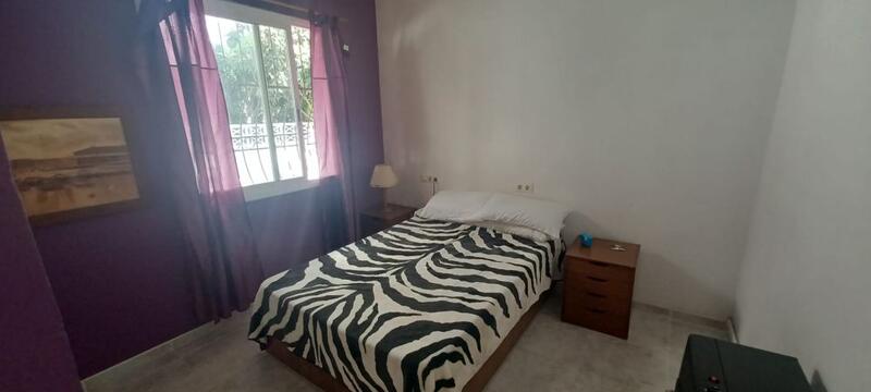 4 Cuarto Villa en venta