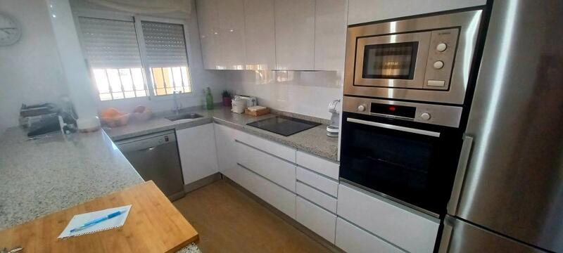 3 Cuarto Villa en venta