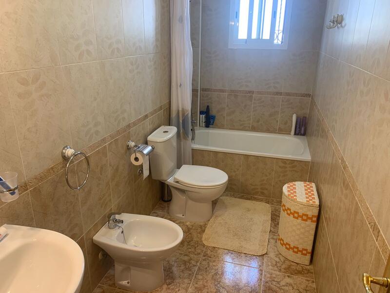 2 Cuarto Villa en venta