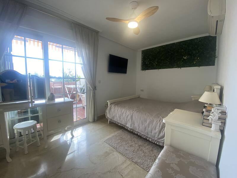 4 slaapkamer Villa Te koop