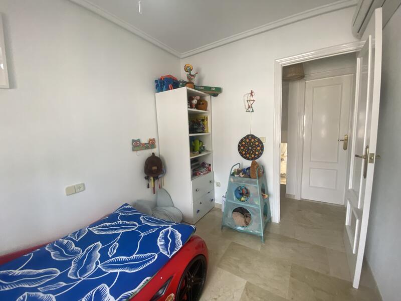 4 slaapkamer Villa Te koop