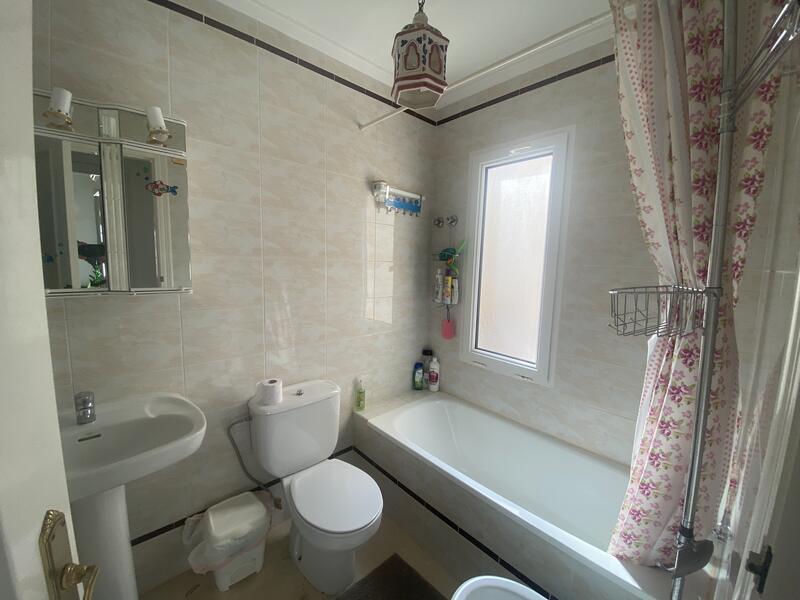 4 slaapkamer Villa Te koop