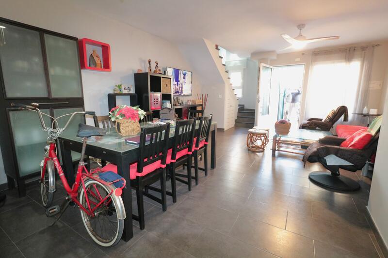 3 Cuarto Villa en venta