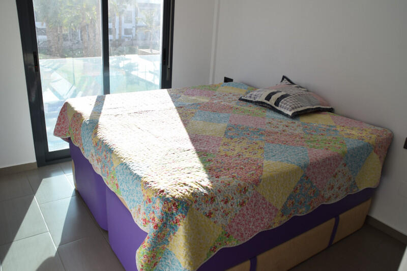 2 slaapkamer Appartement Te koop
