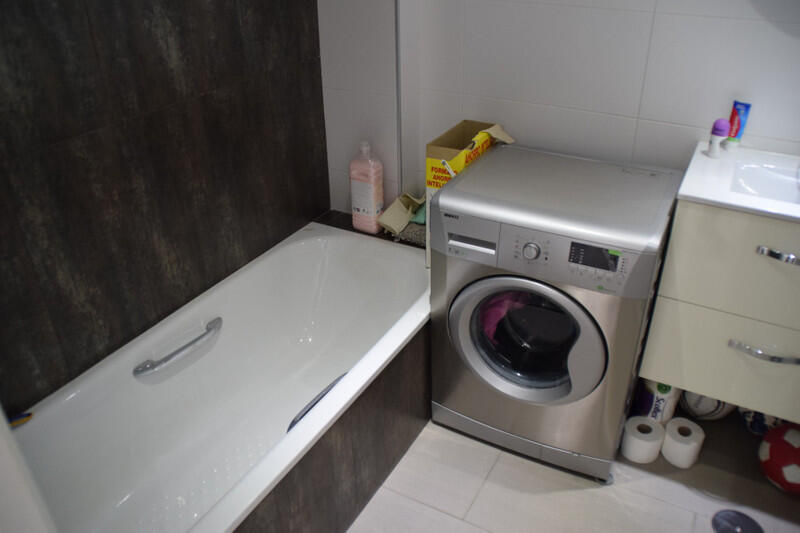 2 slaapkamer Appartement Te koop