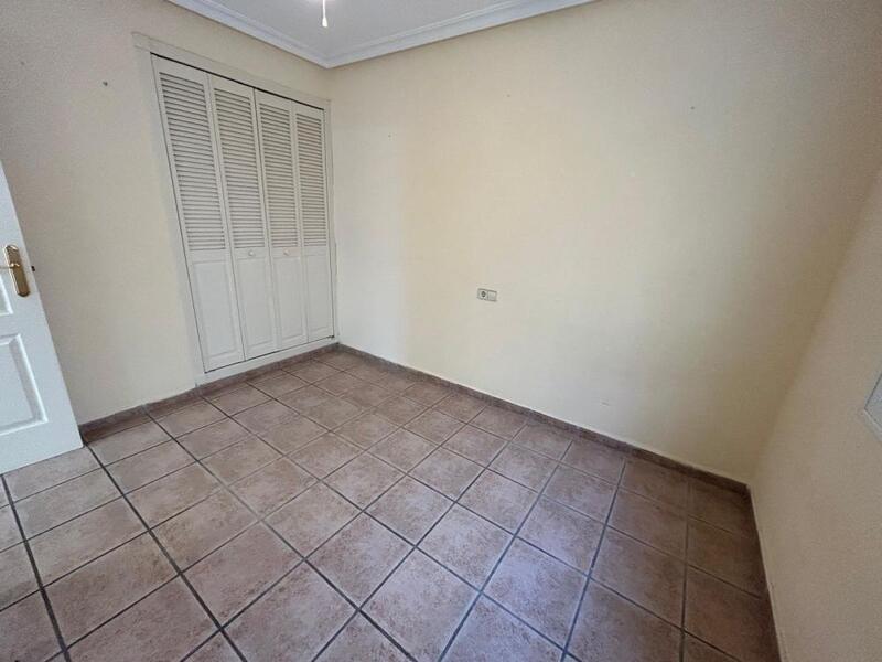 2 Cuarto Villa en venta