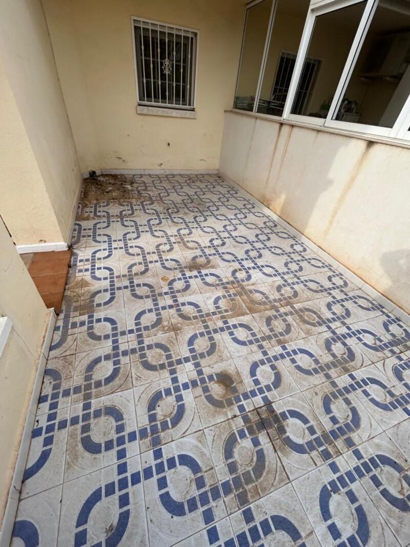 2 Cuarto Villa en venta