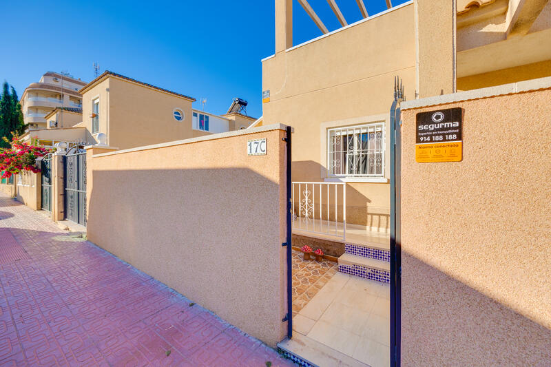 2 bedroom Villa for sale