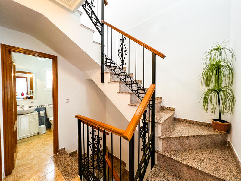 3 sovrum Villa till salu