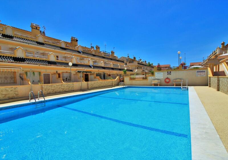 3 Cuarto Villa en venta