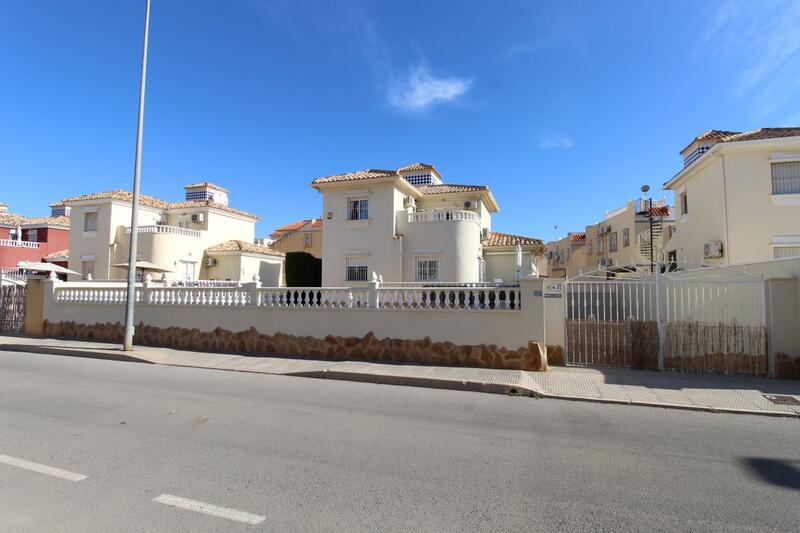 5 soverom Villa til salgs