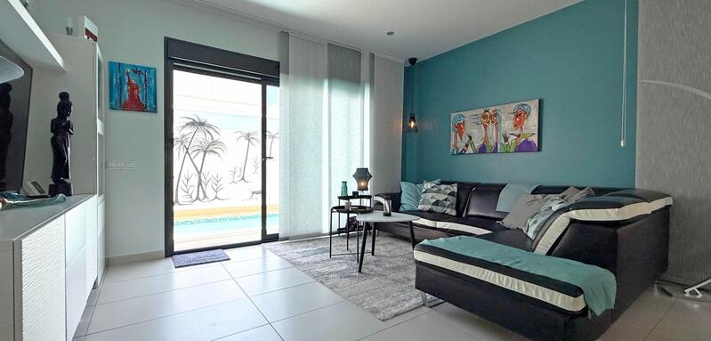 2 Schlafzimmer Villa zu verkaufen