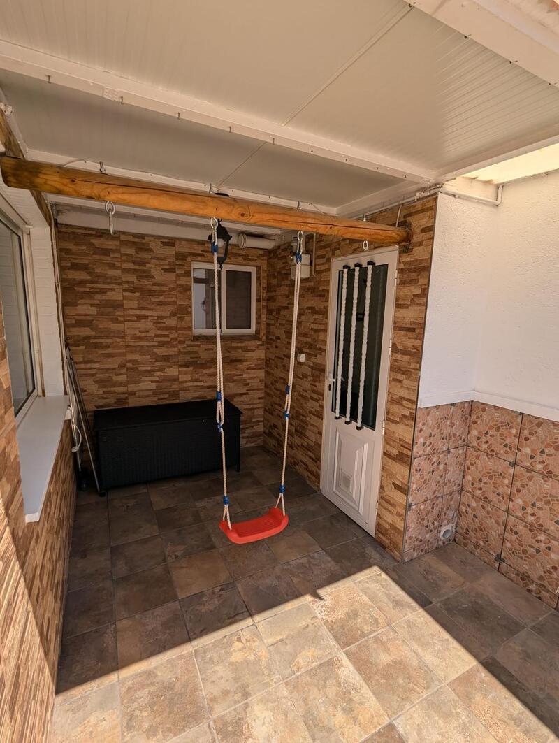 3 спальная комната вилла продается