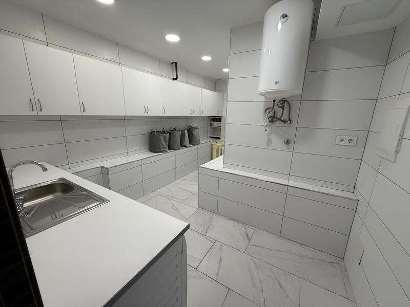 5 спальная комната вилла продается