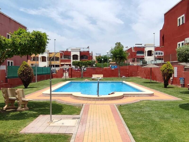 3 Cuarto Villa en venta