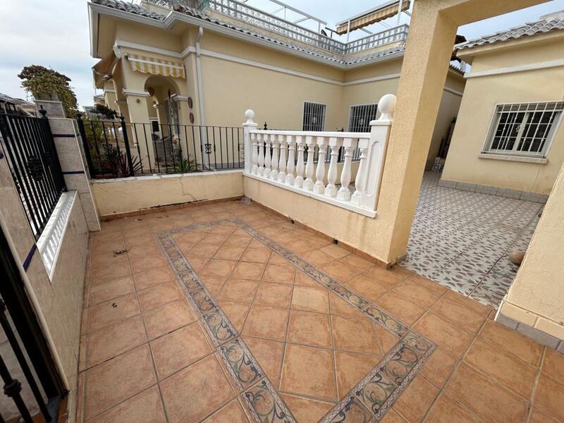 2 bedroom Villa for sale