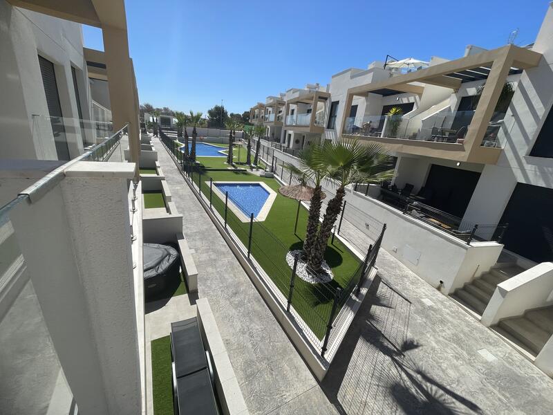Villa à vendre dans Playa Flamenca, Alicante