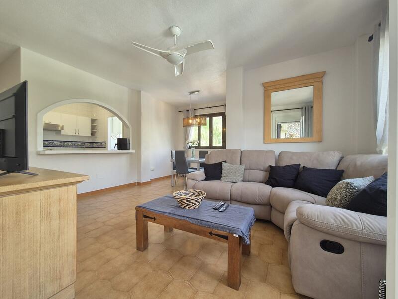 2 slaapkamer Appartement Te koop