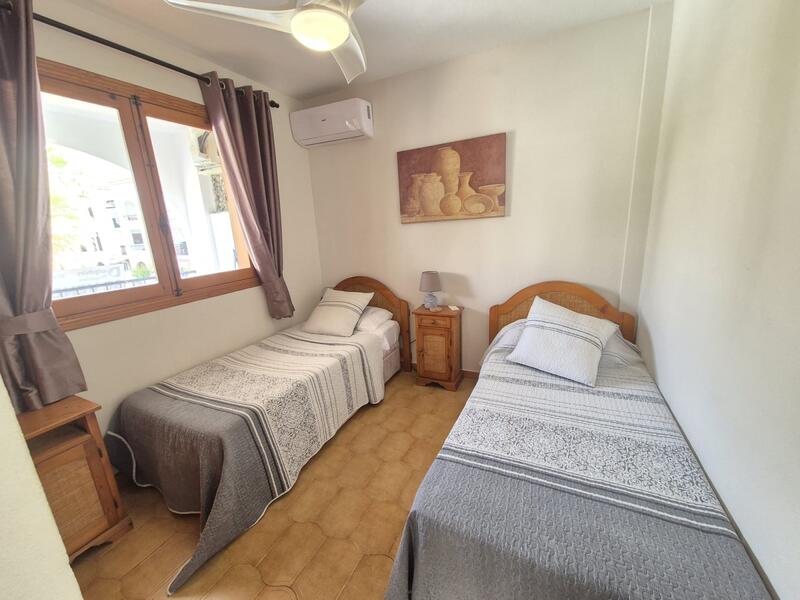 2 slaapkamer Appartement Te koop