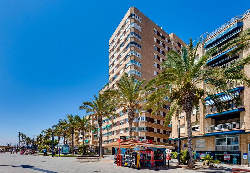4 bedroom Apartment for sale