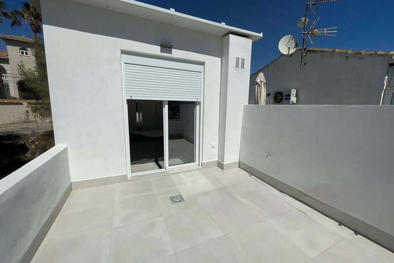 2 Cuarto Villa en venta