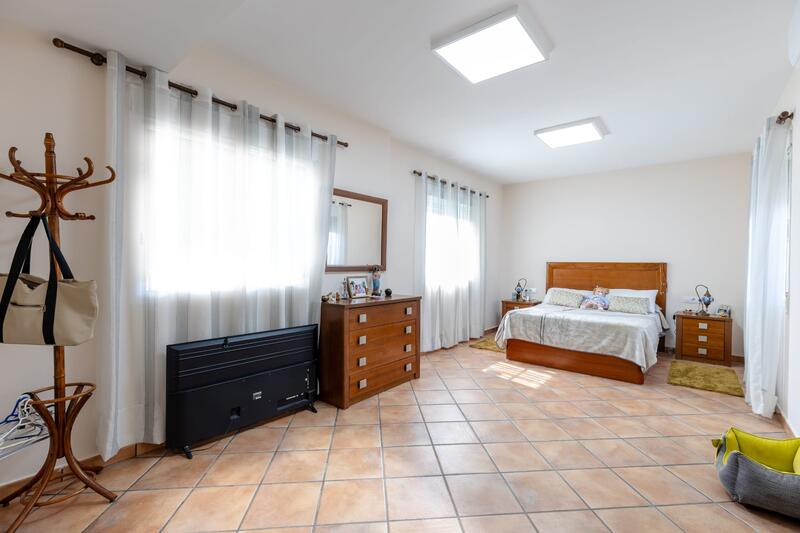 5 Schlafzimmer Villa zu verkaufen