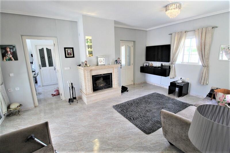 4 bedroom Villa for sale