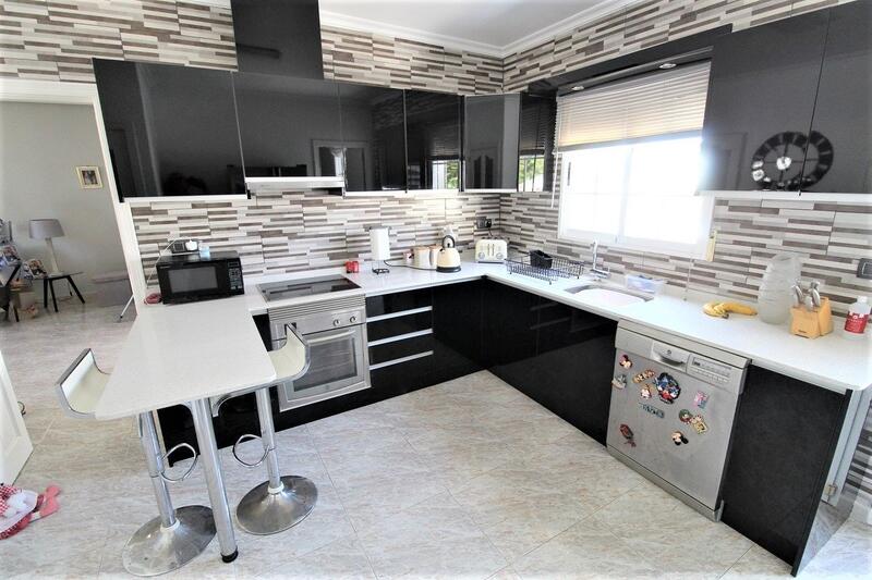 4 bedroom Villa for sale