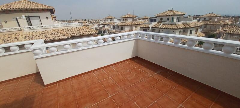 2 bedroom Villa for sale