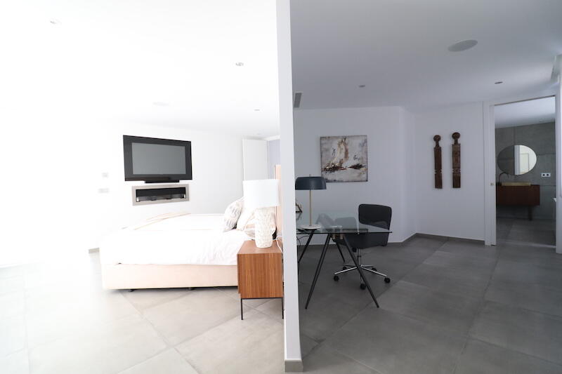 4 Cuarto Villa en venta