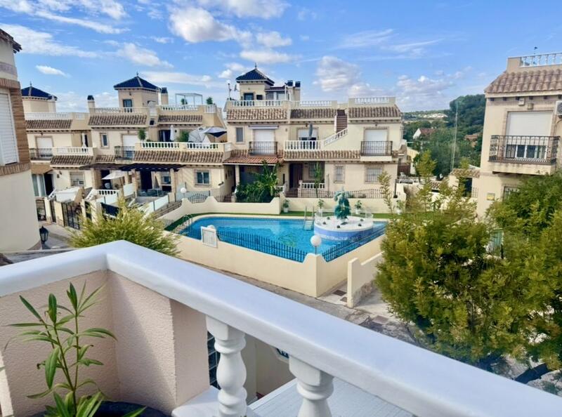 3 спальная комната вилла продается