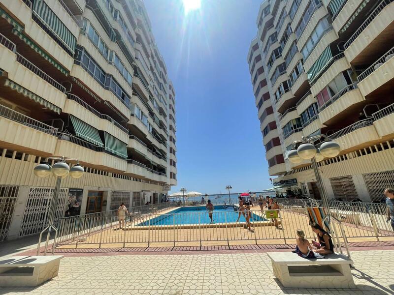 Appartement zu verkaufen in Torrevieja, Alicante