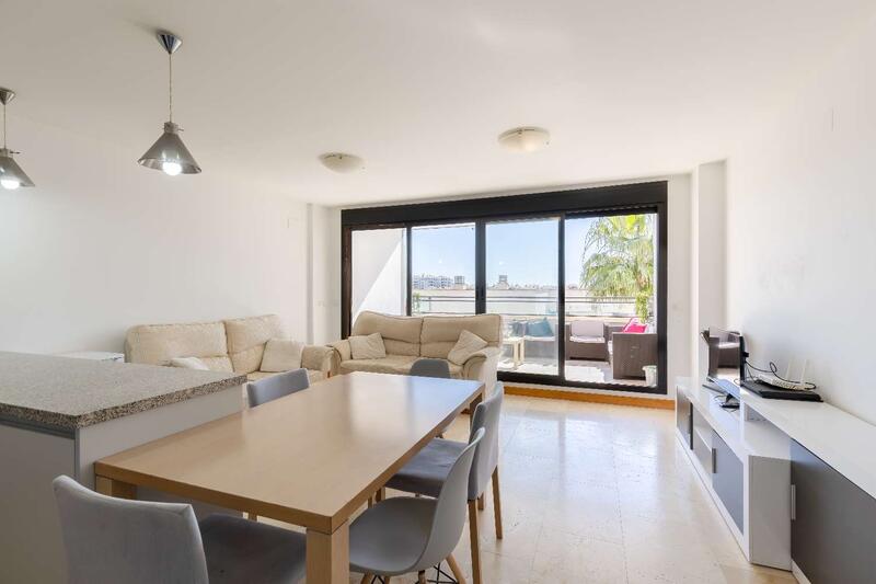 3 bedroom Apartment for sale