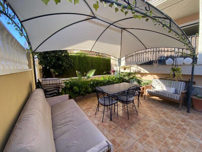 4 Schlafzimmer Villa zu verkaufen