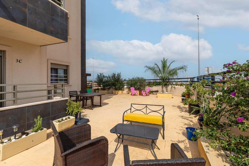 Lejlighed til salg i Villamartin, Alicante